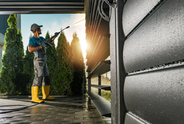 Best Local Pressure Washing Services  in Rothschild, WI