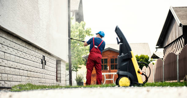 Best Deck Cleaning Services  in Rothschild, WI